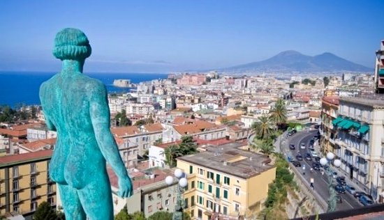 Découvrir Naples