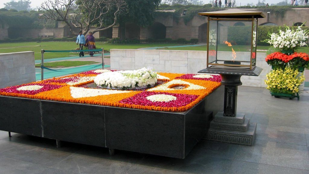 New Delhi : Raj Ghat