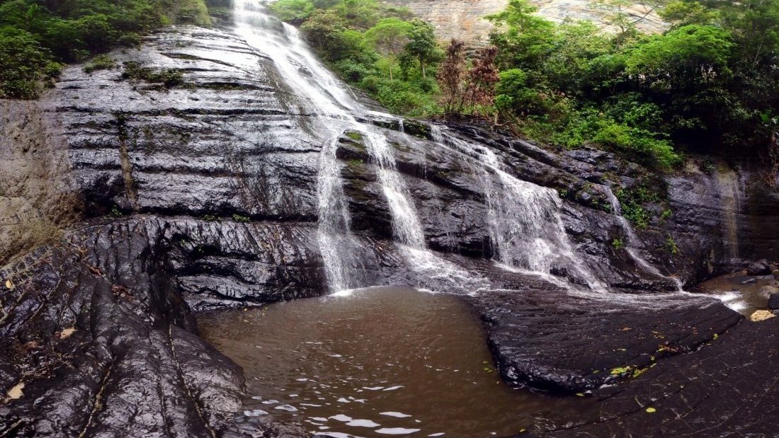 Sejour Venezuela, La Cueva del Guacharo