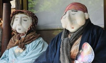Nagoro : le village peuplé de poupées de paille