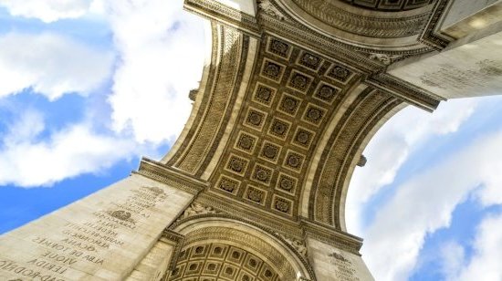 Découvrir l'Arc de triomphe