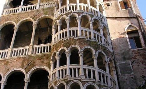 Venise : Palais Contarini del Bovolo