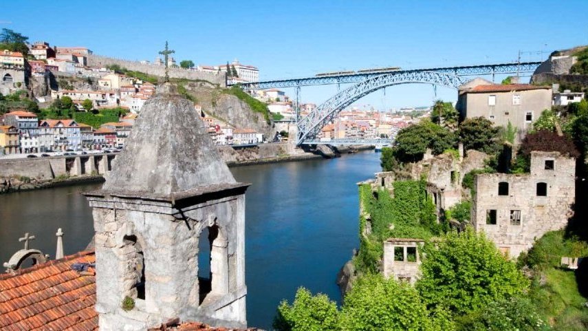 Porto : Vila Nova de Gaia