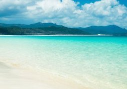 Découvrir Whitehaven Beach